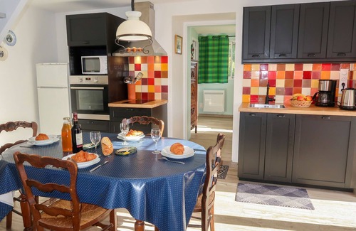 Lampaul-Ploudalmezeau House | Ty va Zud by Interhome