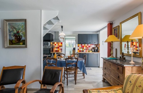 Lampaul-Ploudalmezeau House | Ty va Zud by Interhome