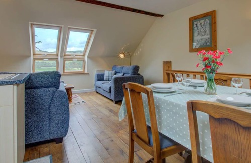 Cemmaes House | Ty Wennol in Machynlleth