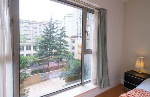 Xujiahui Bed & Breakfast | Tyms 3BR 2BA Apartment in Xujiahui