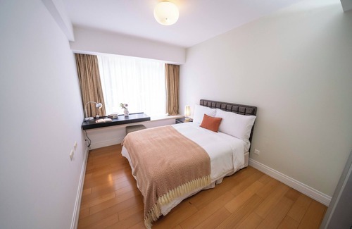 Xujiahui Bed & Breakfast | Tyms 3BR 2BA Apartment in Xujiahui