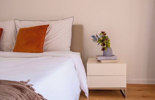 Xujiahui Bed & Breakfast | Tyms 4BR 2BA Apt Novel Garden