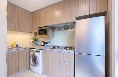 Downtown Shanghai Apartment | Tyms APT Hengshan RD Near IAPM K11 Line9