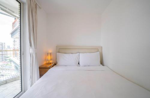 Xujiahui Apartment | Tyms Xujiahui Elegant 1BR APT