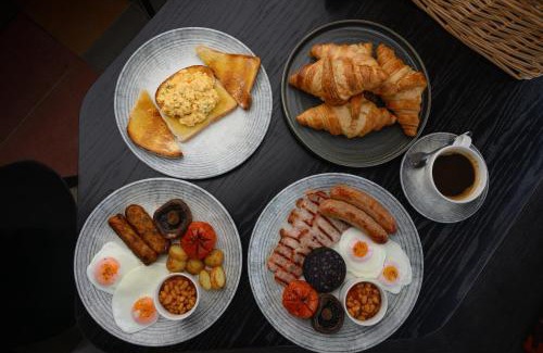 Gwynedd- Snowdonia Hotel | Tyn-y-Coed Inn