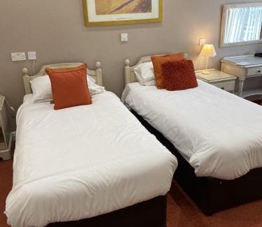 Gwynedd- Snowdonia Hotel | Tyn-y-Coed Inn