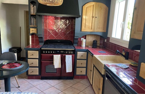 Coudoux Villa | Typical Bouches-du-Rhône villa with pool