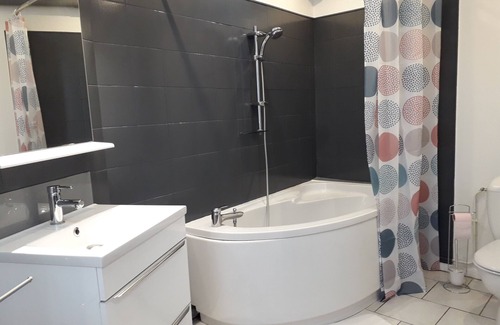 Saint-Valery-en-Caux Apartment | Typical house in the center of Saint Valery