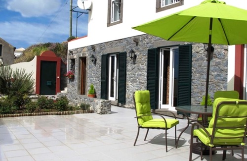 Estreito da Calheta House | Typical Madeiran House in Calheta, Madeira