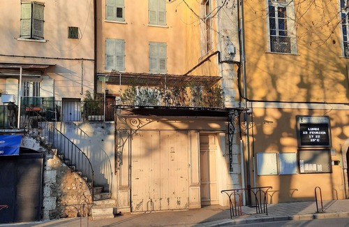 Riez House | Typical Provencal village house with lovely terrace.
