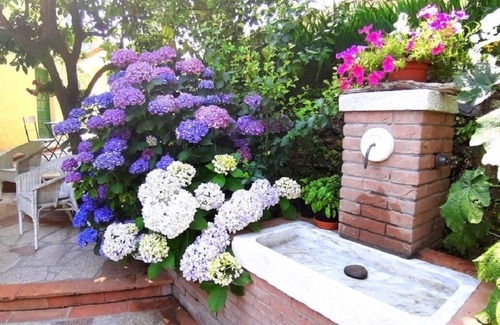 Strettoia House | Typical Stone farmhouse surrounded by the green hills, only 7 km from the sea