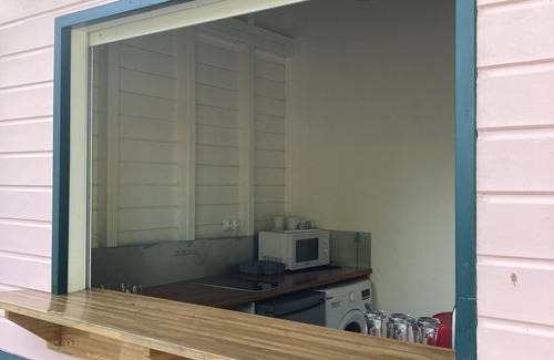 Case-Pilote House | Typical townhouse by the sea!