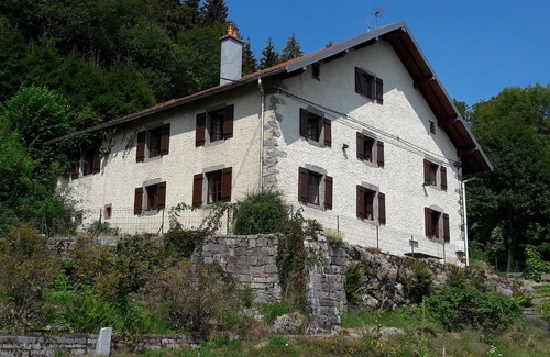 Vagney Ski Chalet | Typical Vosges chalet - sleeps 9 (excluding babies)