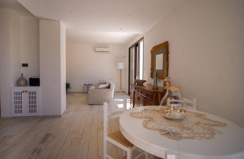 Pizzolungo Apartment | TYPINO ROOM RENTAL