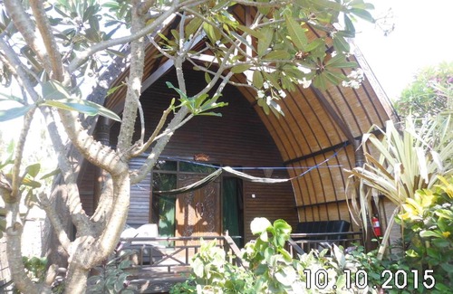 Gili Air Resort | Tyrrell Cottages & Restaurant