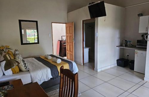 Tzaneen House | Tzaneen White House Lodge