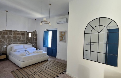Castel Morrone Hotel | 'U Fusar