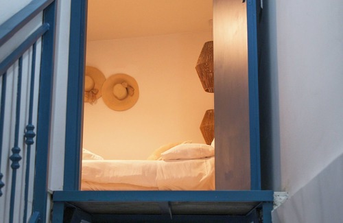 Castel Morrone Hotel | 'U MUR R'e' Fate