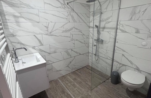 Aleria Apartment | U TERZU spacious new apartment