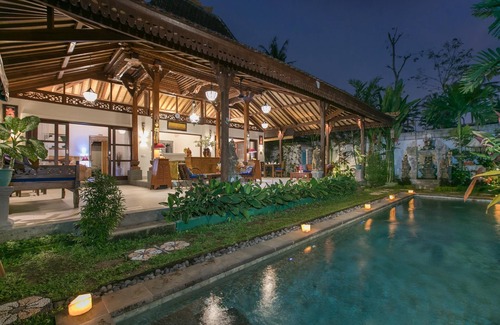Lodtunduh Villa | UB2011 - Balinese Style 2 Bedroom Villa in Ubud