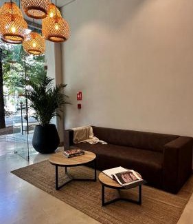 Laureles Apartment | Ubicación Privilegiada Laureles Medellin con Vista y AC