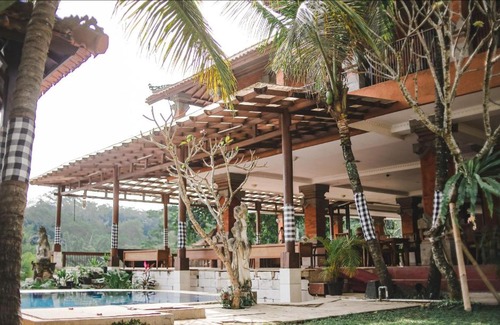 Dinoyo Hotel | Ubud Hotel & Cottages