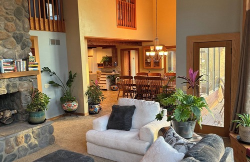 Fergus Falls Cabin | Ugly Duckling Lodge - Swan Lake Retreat