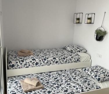 Port de Sagunt Apartment | UIM Mediterraneo Poeta 3 Wifi