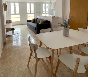 Port de Sagunt Apartment | UIM Mediterraneo Poeta 3 Wifi
