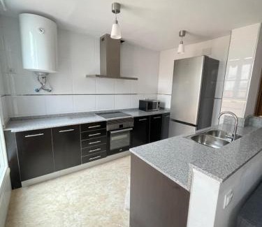 Port de Sagunt Apartment | UIM Mediterraneo Poeta 3 Wifi