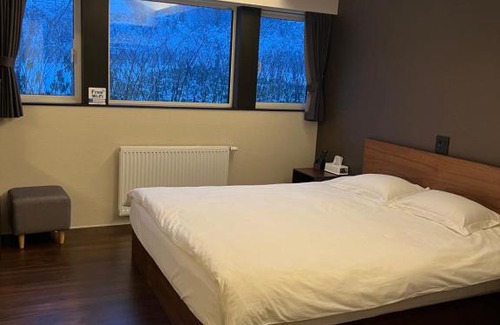 Niseko Apartment | ULI royal town