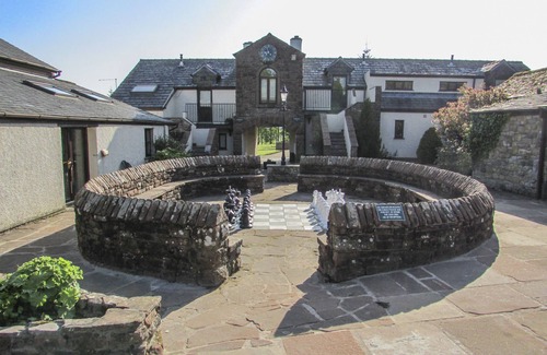 Penrith Cottage | ULLSWATER 29, character holiday cottage, with pool in Penrith