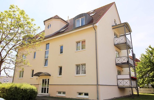 Kuehlungsborn Apartment | Ulmenhof WE 11: modern, high-quality furnished 1-room apartment