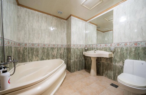 Dong-gu Hotel | Ulsan Ilsan Cook