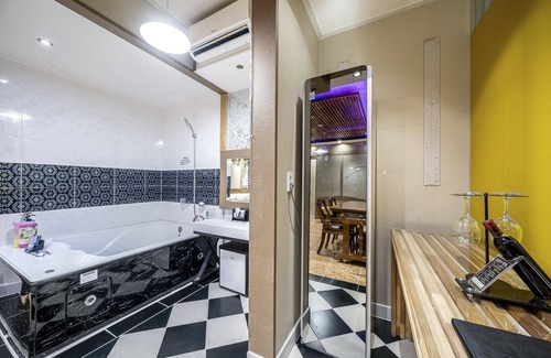 Dong-gu Hotel | Ulsan Ilsan I