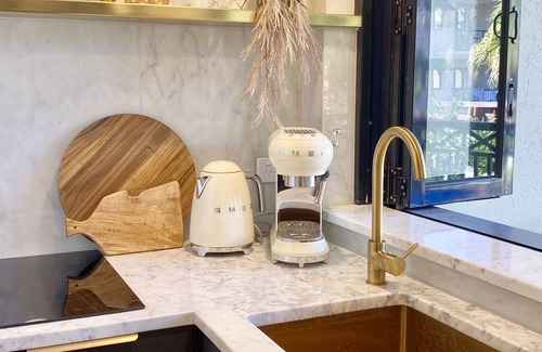 Port Douglas Apartment | "ultima"- Unique Elegance in Port Douglas