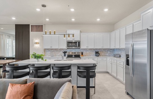 Four Corners House | Ultimate 10 Bed Luxury Retreat with Epic Playroom