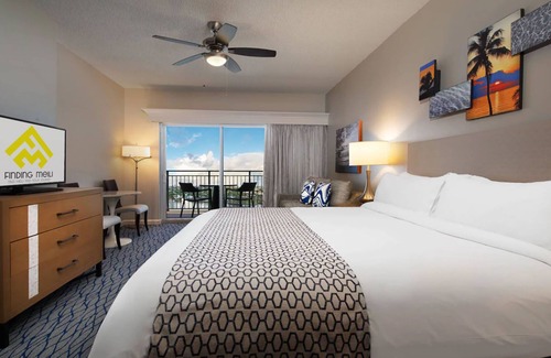 East Fort Lauderdale Resort | Ultimate Beachside Retreat+Amenities: BeachPlace Towers, 1-Bedroom Villa