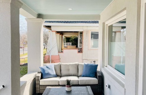 Asbury Park House | Ultimate Coastal Getaway! New 3 BR - 3 BA Escape!