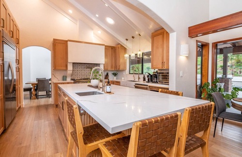 Kit Carson House | Ultimate Escape: GameRoom, EV Charger, Pool & Spa