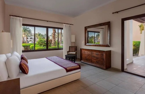 Makadi Bay Resort | Ultimate Family Getaway l Kitchen, Spa, Tennis, Pools & Beach Access