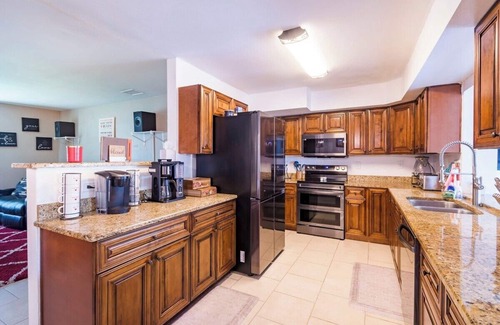 Pinellas Park House | Ultimate Family Fun | Pool | Theater | 6 Miles-Beach