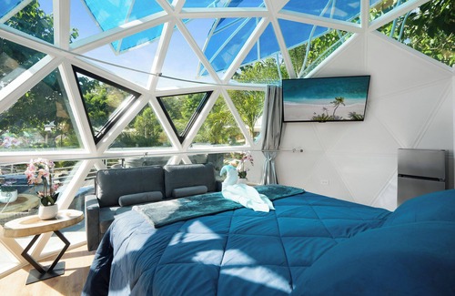 Potrero Hotel | Ultimate Getaway! Private Jacuzzi, Game Room, Pool, Near Beaches, A/C