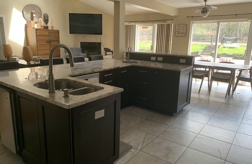 Wainscott Woods House | Ultimate Hamptons Vacation Mansion