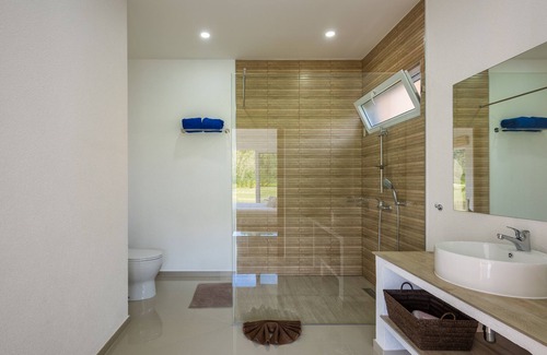 Klong Son Villa | Ultimate Luxury 5-Bedroom Pool Villa, Koh Chang
