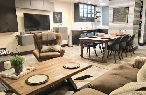 Truckee Condo | Ultimate Northstar Ski Condo - 3 BDR 2 BTH Newly Remodeled Mins from Gondola