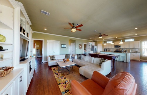 Port Bolivar House | Ultimate | Ocean Views | Game Room | Dog Haven