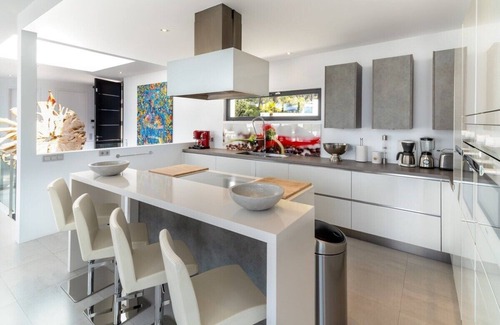 Sant Josep de sa Talaia Villa | Ultra modern luxury villa with sea view in Ibiza