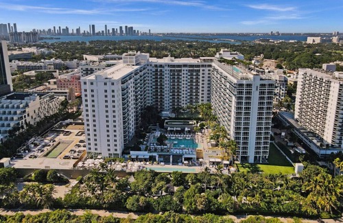 South Beach Apartment | Ultra-Luxe Miami Beach Condo | 1 Hotel Oceanfront