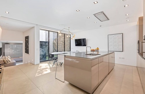Redcliffe House | Ultra Luxury Chelsea Home Large Garden